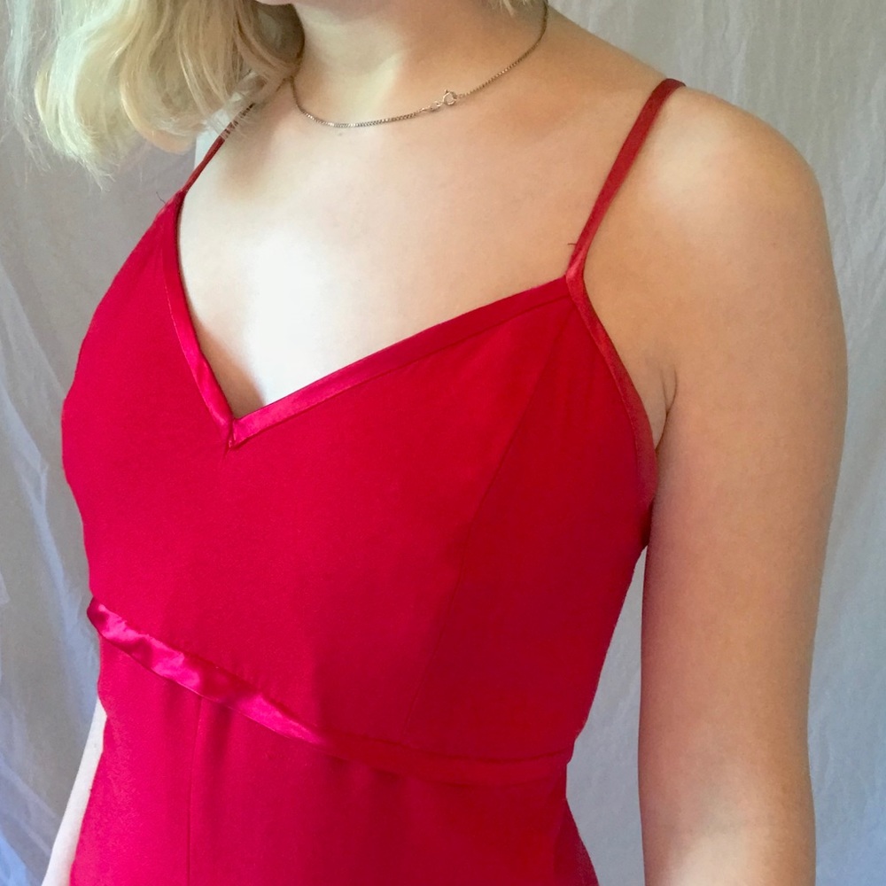 red silky floor length maxi prom formal dress